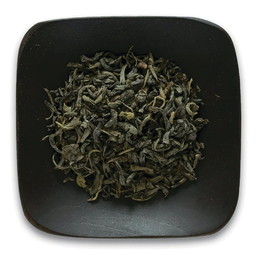 FNP083 | loose dried green tea leaves in a dark square dish - Thumbnail