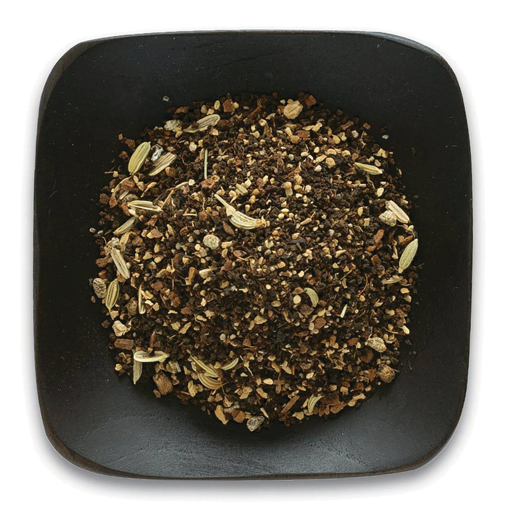 FNP029 | black square bowl with a mound of coarse brown spice blend and visible fennel seeds on white background - Thumbnail